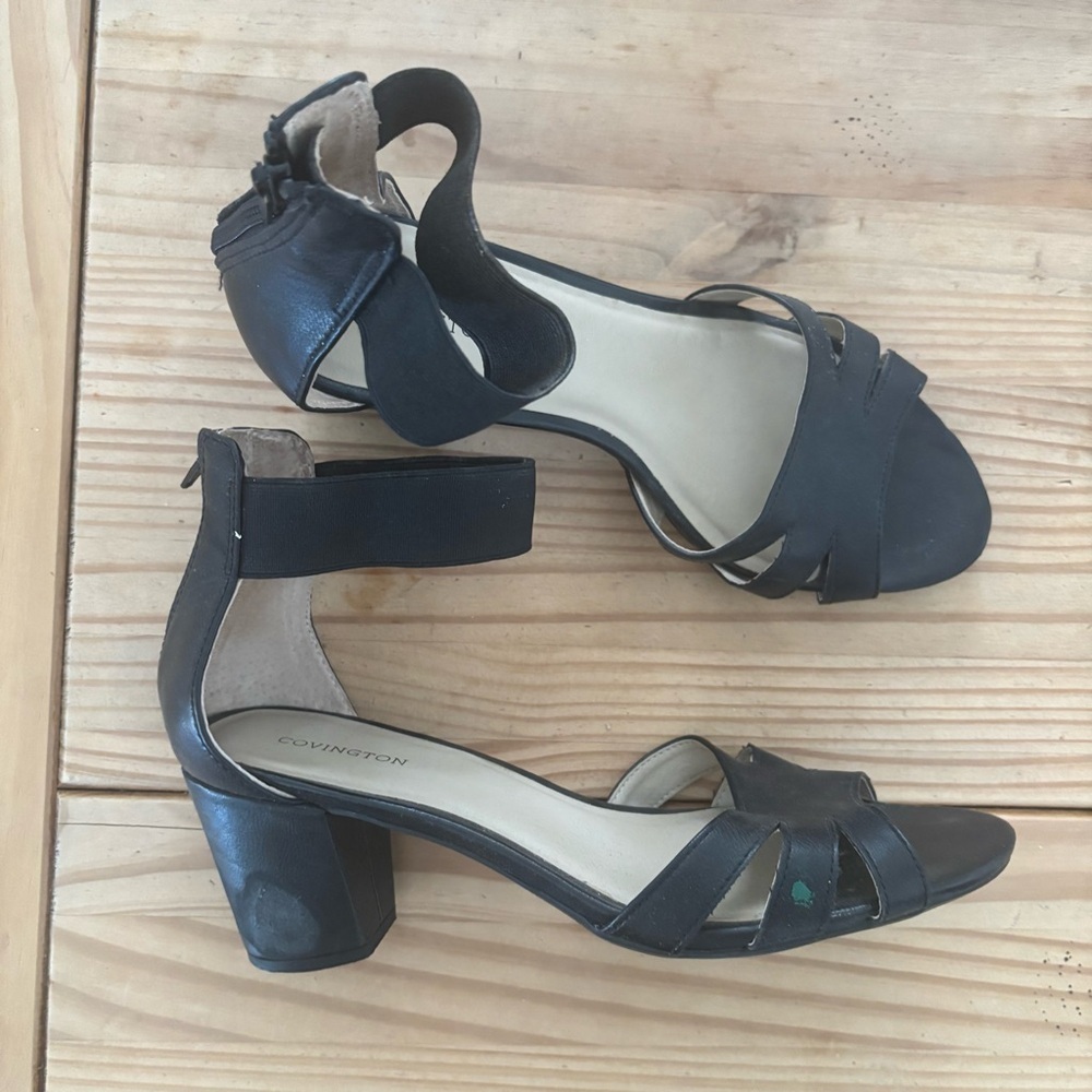 Covington Block Heel Sandals Size 10 Black Ankle Strap Zip Back Cutout Detail